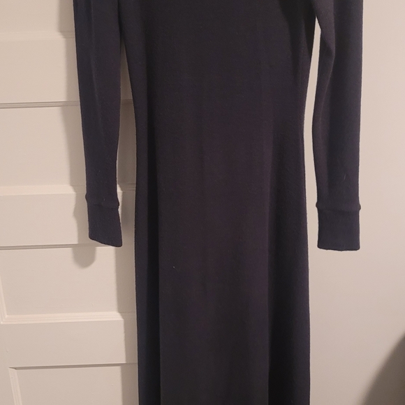 Wool dress - Picture 2 of 5